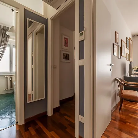Apartment Cipro With Balconies Rom
